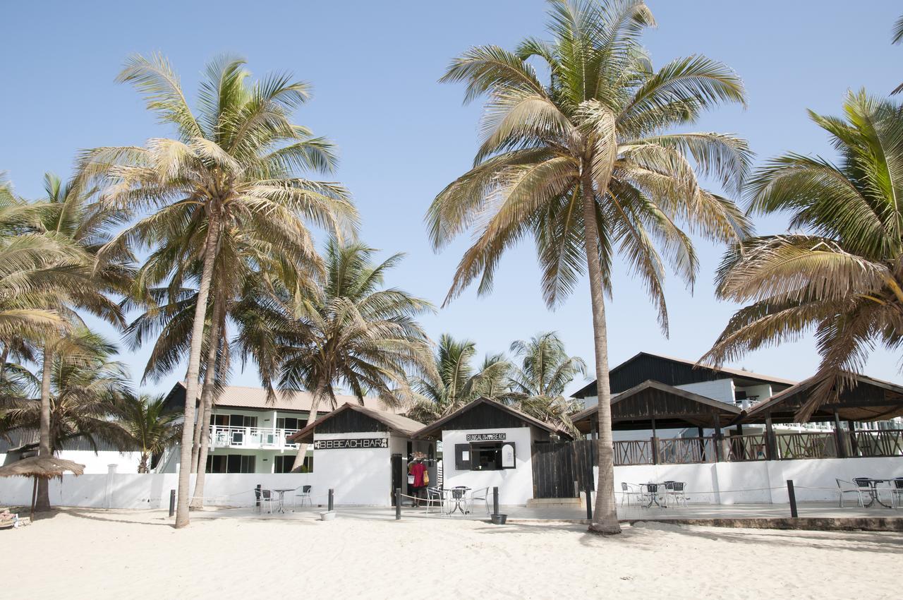 Bungalow Beach Hotel Serrekunda Exterior photo